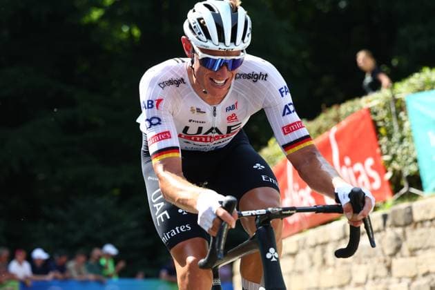 Sport Themen der Woche KW35 Sport Bilder des Tages German Nils Politt of UAE Team Emirates pictured in action during the fifth and last stage of the Renewi Tour multi-stage cycling race, from Menen to Geraardsbergen (202,5 km) on Sunday 01 September 2024. The five-day race takes place in Belgium and the Netherlands. DAVIDxPINTENS  x99475711x