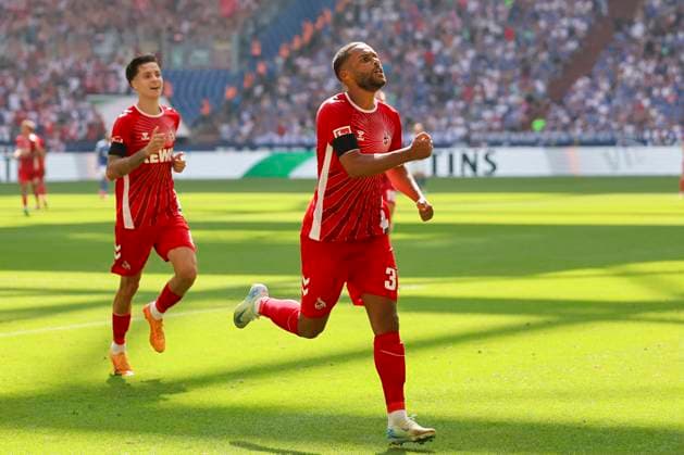 Linton Maina (1. FC Koeln) bejubelt seinen Treffer zum 0:2, 2. Bundesliga, FC Schalke 04 vs 1. FC Köln, Veltins-Arena am 01. September 2024 in Gelsenkirchen, Deutschland. (Foto von Marco Steinbrenner DeFodi Images) Linton Maina (1. FC Koeln) celebrates after scoring his teams second goal, 2. Bundesliga, FC Schalke 04 vs 1. FC Köln, Veltins-Arena, September 1, 2024 in Gelsenkirchen, Germany. (Photo by Marco Steinbrenner DeFodi Images) DFB DFL REGULATIONS PROHIBIT ANY USE OF PHOTOGRAPHS AS IMAGE SEQUENCES AND OR QUASI-VIDEO. Defodi-700_schalke_koeln_20240901_024