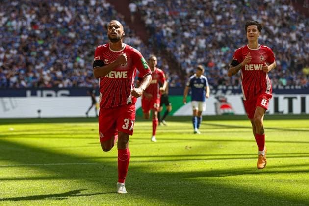 Gelsenkirchen, Deutschland, 01.09.24: Linton Maina (1. FC Koeln) Torjubel, jubelt nach seinem Treffer zum 0:2 waehrend des Spiels der 2. Bundesliga zwischen FC Schalke 04 vs 1.FC Köln in der Veltins-Arena am 01. September 2024 in Gelsenkirchen, Deutschland. (Foto von Stefan Brauer Brauer-Fotoagentur) Gelsenkirchen, Germany, 01.09.24: Linton Maina (1. FC Koeln) celebrates after scoring his team s second goal during the 2. Bundesliga match between FC Schalke 04 vs 1.FC Köln at Veltins-Arena on September 1, 2024 in Gelsenkirchen, Germany. (Photo by Stefan Brauer Brauer-Fotoagentur) Gelsenkirchen Veltins-Arena Germany
