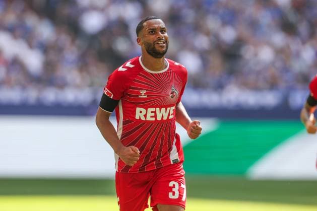 01.09.2024, Fussball, Saison 2024 2025, 2. Bundesliga, 4. Spieltag, FC Schalke 04 - 1. FC Köln, Linton Maina (1. FC Köln) jubelt nach seinem Tor zum 0 zu 2. Gelsenkirchen Veltins Arena NRW Deutschland xRHR-FOTO TRx