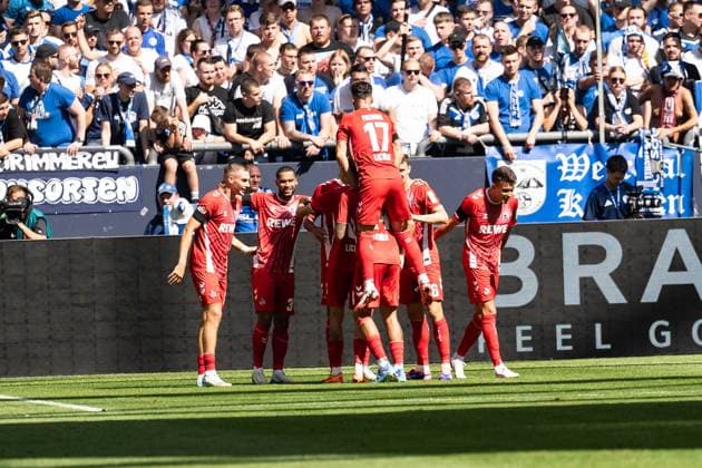 GER, 2. FBL FC Schalke 04 vs 1. FC Köln Koeln 01.09.2024, Veltins Arena, Gelsenkirchen, GER, 2. FBL FC Schalke 04 vs 1. FC Köln Koeln Im Bild: Torjubel Jubel ueber das Tor zum 1:0 durch Damion Downs (1. FC Köln Koeln, ) Denis HuseinbaÅ¡iÄ‡ Denis Huseinbasic (1. FC Köln Koeln, ) Leart Paqarada (1. FC Köln Koeln, ) Julian Pauli (1. FC Köln Koeln, )