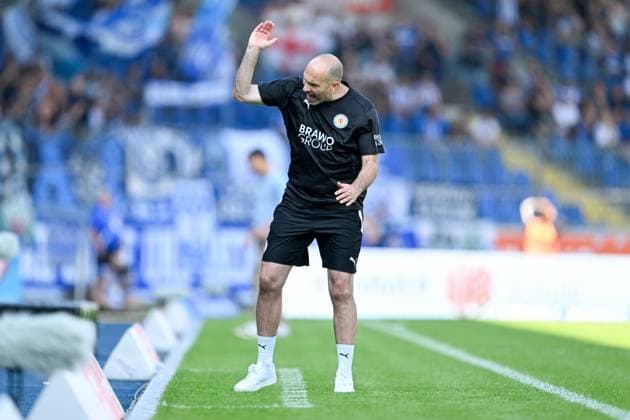 2. Liga - Eintracht Braunschweig - Karlsruher SC am 01.09.2024 im Eintracht Stadion in Braunschweig Trainer Daniel Scherning (Braunschweig) unzufrieden, enttäuscht, enttaeuscht, niedergeschlagen.