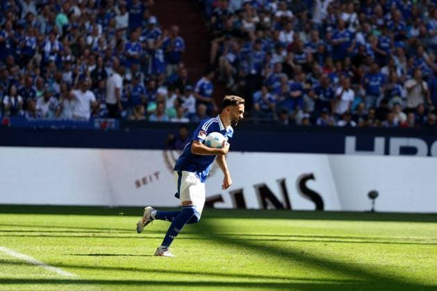 Kenan Karaman (FC Schalke 04)freut sich über sein Tor zum 1:3 beim Spiel der 2. BL (Saison 2024 25) FC Schalke 04 - 1. FC Köln Copyright: Thomas Pakusch