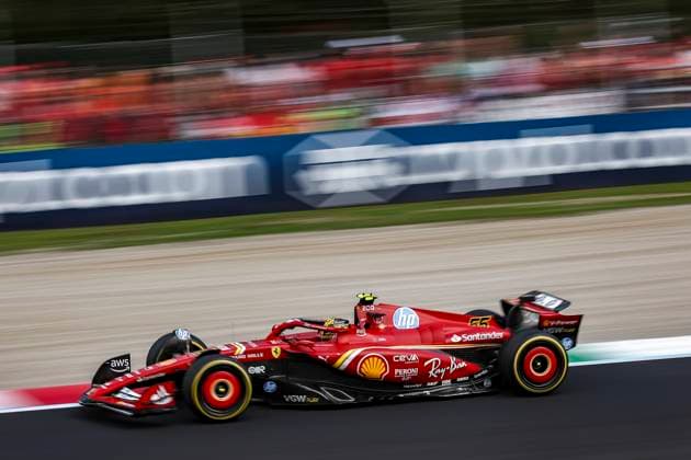 55 SAINZ Carlos (spa), Scuderia Ferrari SF-24, action during the Formula 1 Pirelli Gran Premio d’Italia 2024, Italian Grand Prix 2024, 16th round of the 2024 Formula One World Championship, WM, Weltmeisterschaft from August 30 to September 1, 2024 on the Autodromo Nazionale Monza, in Monza, Italy - F1 - ITALIAN GRAND PRIX 2024 DPPI Panoramic  240901_R16_ITALIA_DP_EA017431