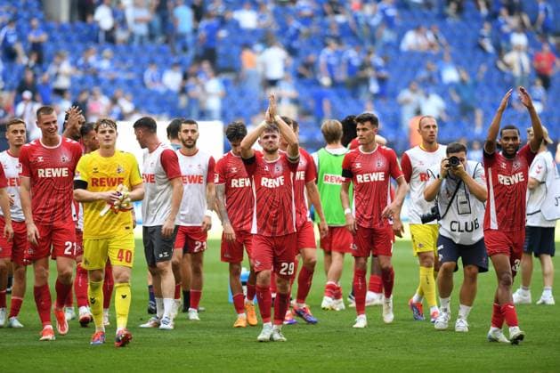 Spieler 1. FC Koeln Jubel, jubelt, jubeln waehrend des Spiels der 2. Bundesliga zwischen FC Schalke 04 und 1. FC Köln in der Veltins-Arena am 01. September 2024 in Gelsenkirchen, Deutschland. (Foto von Ralf Treese DeFodi Images) +++ Spieler 1. FC Koeln celebrate, celebrates, celebrating during the 2. Bundesliga match between FC Schalke 04 and 1. FC Köln at Veltins-Arena on September 1, 2024 in Gelsenkirchen, Germany. (Photo by Ralf Treese DeFodi Images) DFB DFL REGULATIONS PROHIBIT ANY USE OF PHOTOGRAPHS AS IMAGE SEQUENCES AND OR QUASI-VIDEO. Defodi-521_S04KOE20240901_047