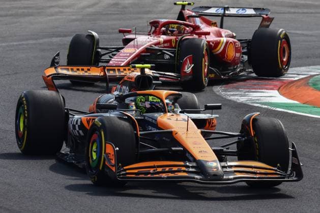 September 1, 2024, Monza, Italy: Lando Norris of McLaren and Carlos Sainz of Ferrari drive on the track during the Italian Formula One Grand Prix at Autodromo Nazionale Monza circuit, in Monza on September 1st, 2024. Monza Italy - ZUMAz156 0758581419st Copyright: xBeataxZawrzelx