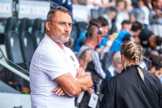 Franck Haise (OGC Nice) FOOTBALL : Angers SCO vs OGC Nice - Ligue 1 - Journée 3 - 01 09 2024 BaptisteAutissier Panoramic 