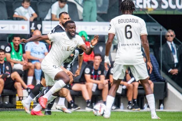 Tanguy Ndombélé (OGC Nice) FOOTBALL : Angers SCO vs OGC Nice - Ligue 1 - Journée 3 - 01 09 2024 BaptisteAutissier Panoramic 