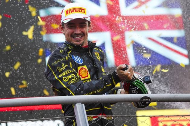 LECLERC Charles (mco), Scuderia Ferrari SF-24, portrait podium celebration during the Formula 1 Pirelli Gran Premio d’Italia 2024, Italian Grand Prix 2024, 16th round of the 2024 Formula One World Championship, WM, Weltmeisterschaft from August 30 to September 1, 2024 on the Autodromo Nazionale Monza, in Monza, Italy - F1 - ITALIAN GRAND PRIX 2024 DPPI Panoramic  240901_R16_ITALIA_DP_EA018694
