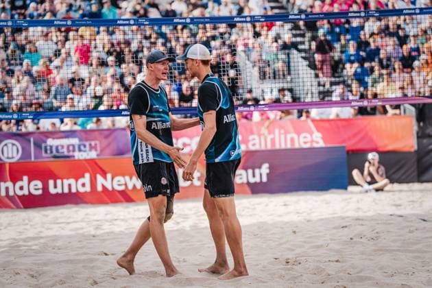 Beachvolleyball Männer Allianz German Beach Tour Deutsche Beachvolleyball-Meisterschaft 2024 01.09.2024 v.l. Robin Sowa und Max Just Timmendorfer Strand Ahmann-Hager-Arena Schleswig-Holstein Deutschland