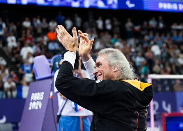 PARIS, FRANCE - SEPTEMBER 02: Thomas WANDSCHNEIDER (GER), startclass WH1 wins the bronce medal and celebrates during the winning ceremony Paris 2024 Summer Paralympic Games at Porte de la Chapelle Arena on September 02, 2024 in Paris, France. (Photo by Mika Volkmann DBS)