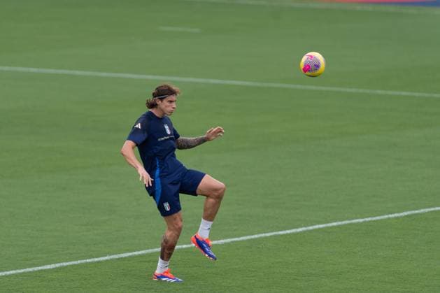 Fußball, Nationalteam Italien, Training Italy Training Session At Coverciano Riccardo Calafiori attends the Italian national team, Nationalteam training camp at Centro Tecnico Federale in Coverciano, Florence, Italy. Florence Italy  Copyright: xGiacomoxCosuax originalFilename:cosua-notitle240902_npi0P.jpg