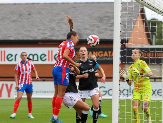 Borenhamwood, London, England, 4th September 2024: Fiamma Benitez (21 Atletico Madrid) scores during the UEFA Champions League Round 1 match between Atlectio Madrid and Rosenborg BK Kvinner on Wednesday 4th September 2024 at Meadow Park Stadium, Borenhamwood, London, England. (Claire Jeffrey SPP) Copyright: xClairexJeffrey SPPx spp-en-ClJe-CJ-SPP-FOOTBALL-ATLvROS014