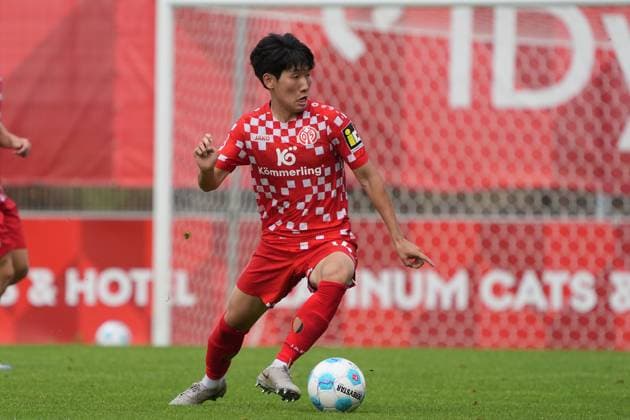 Hyun-seok Hong (1. FSV Mainz 05, 14) - 04.09.2024 Freundschaftsspiel, Saison 24 25: 1. FSV Mainz 05 vs. SV Darmstadt 98 Bruchwegstadion, emonline, emspor,