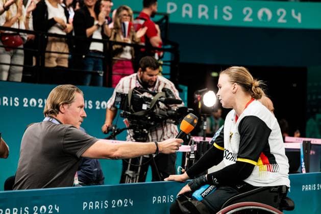 Paris 2024 Paralympics: Rollstuhlbasketball Viertelfinale Kanada - Deutschland Damen, 04.09.2024 PARIS, FRANKREICH 04. September - Rollstuhlbasketball Viertelfinale Kanada - Deutschland Damen, Paris 2024 Paralympics am 04.09.2024 in der Bercy Arena in Paris Frankreich. Mareike Miller (Deutschland, 4) im ZDF Interview Copyright: xBEAUTIFULxSPORTS Wunderlx