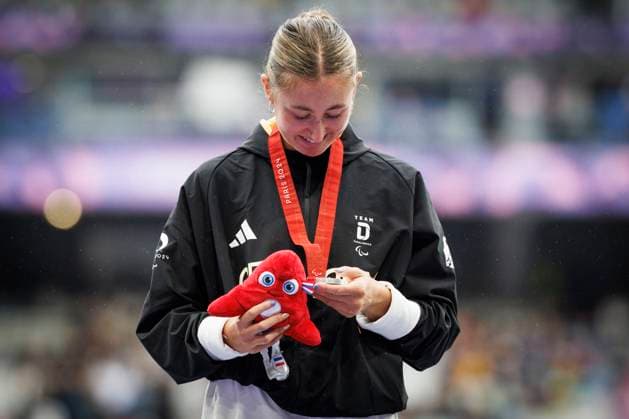 Paralympics (Para Leichtathletik); Paris, 05.09.2024 Überraschung-Silber: MOOS Nele (T38 GER Para Leichtathletik), Weitsprung, long jump, ; Paralympics (Para Leichtathletik) am 05.09.2024 im Stade de France in Paris (Frankreich). Copyright: xBEAUTIFULxSPORTS AxelxKohringx