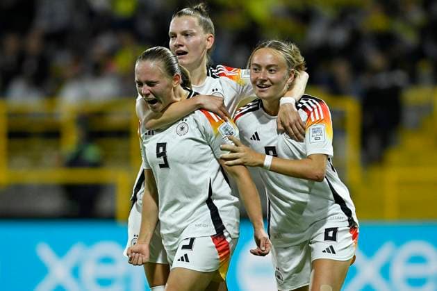Bilder des Jahres 2024, Sport 09 September Sport Themen der Woche KW36 Estadio Metropolitano de Techo Sofie Zdebel of Germany celebrates her goal with Marie Steiner and Sarah Ernst during the match between Germany and Nigeria, for the 2nd round of group D of the FIFA U-20 Women s World Cup Colombia 2024, at the Estadio Metropolitano de Techo, this Wednesday 04. 30761 (Julian Medina SPP)  Copyright: xJulianxMedinax xSPPx spp-en-JuMe-_DSC9567