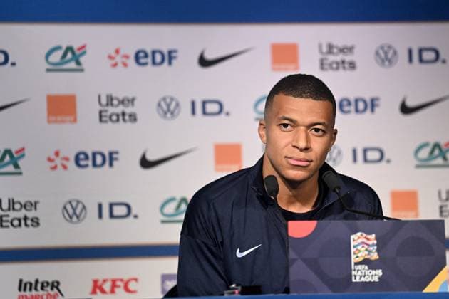 Sport Themen der Woche KW36 Sport Bilder des Tages Team of France - Training Session 05 09 2024 10 Kylian MBAPPE (fra) during the training session of team France at INF Clairefontaine on September 5, 2024 in Clairefontaine en Yvelines, France. UNSPECIFIED France  Copyright: xFEPx 776199255