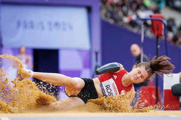 Sport Themen der Woche KW36 Sport Bilder des Tages Paralympics (Para Leichtathletik); Paris, 06.09.2024 ROSS Jule (T46 GER Para Leichtathletik), Weitsprung, long jump, Finale; Paralympics (Para Leichtathletik) am 06.09.2024 im Stade de France in Paris (Frankreich). *** Paralympics Para Athletics Paris, 06 09 2024 ROSS Jule T46 GER Para Athletics , long jump, long jump, final Paralympics Para Athletics on 06 09 2024 at the Stade de France in Paris France Copyright: xBEAUTIFULxSPORTS AxelxKohringx