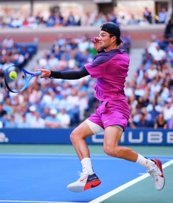 Sport Themen der Woche KW36 Sport Bilder des Tages Jack Draper in semi final action US Open Championships 2024, Day Twelve, Flushing Meadows, New York, USA - 06 Sep 2024  Copyright: xJavierxGarcia Shutterstockx 14690922q