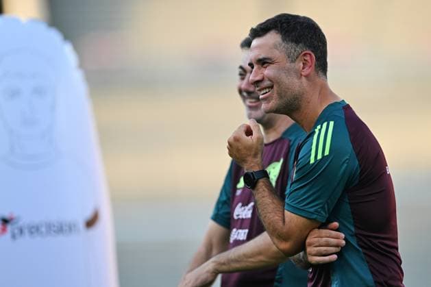 RECORD DATE NOT STATED Seleccion Mexicana 2024 Mexico Team Training Session Rafael Marquez Assistant coach during the Mexican national team, Nationalteam (Mexico) Training Session prior to the friendly preparation match against New Zealand, at Rose Bowl Stadium, on September 06, 2024, Pasadena, Los Angeles California, United States. PASADENA LOS ANGELES CALIFORNIA UNITED STATES  Copyright: xJorgexMartinezx 20240906204616_SNM_MEX_TRAIN_MAQUEZ111