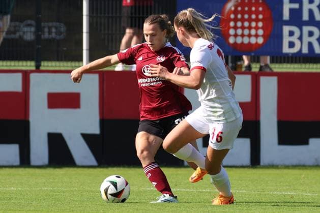 07.09.2024 - Fussball - Saison 2024 2025 - DFB-Pokal Frauen : 1. FC Nürnberg FCN ( Club Clubfrauen ) - SC Freiburg - Sportfoto Zink - xdcxdex - Nastassja Lein (24, 1. FC Nürnberg FCN ), Greta Stegemann ( 16 , SC Freiburg )