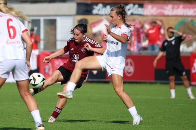 07.09.2024 - Fussball - Saison 2024 2025 - DFB-Pokal Frauen : 1. FC Nürnberg FCN ( Club Clubfrauen ) - SC Freiburg - Sportfoto Zink - xdcxdex - Jonna Brengel (17, 1. FC Nürnberg FCN ), Mia Büchele ( 31 , SC Freiburg )