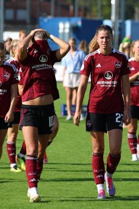 07.09.2024 - Fussball - Saison 2024 2025 - DFB-Pokal Frauen : 1. FC Nürnberg FCN ( Club Clubfrauen ) - SC Freiburg - Sportfoto Zink - xdcxdex - Medina Desic (10, 1. FC Nürnberg FCN ), Nele Bauereisen (23, 1. FC Nürnberg FCN )