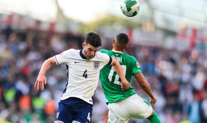 UEFA Nations League Group B2, Aviva Stadium, Dublin 7 9 2024 Republic of Ireland vs England England s Declan Rice and Adam Idah of Ireland s Declan Rice and Adam Idah 7 9 2024  Copyright: x INPHO JamesxCrombiex JRY13664