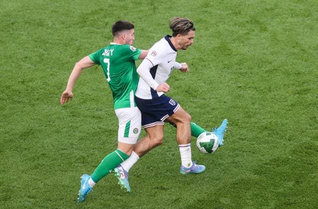 UEFA Nations League Group B2, Aviva Stadium, Dublin 7 9 2024 Republic of Ireland vs England Ireland s Matt Doherty and Jack Grealish of England Matt Doherty and Jack Grealish 7 9 2024  Copyright: x INPHO BryanxKeanex BI7I8805