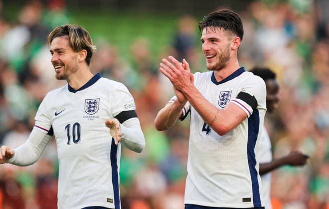 UEFA Nations League Group B2, Aviva Stadium, Dublin 7 9 2024 Republic of Ireland vs England England s Jack Grealish and Declan Rice after the game Jack Grealish and Declan Rice after the game 7 9 2024  Copyright: x INPHO RyanxByrnex RB1_5263