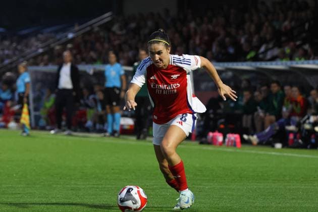 Meadow Park, England, September 7th, 2024: Mariona Caldentey (8 Arsenal) during the UEFA Champions League Round 1 match between Arsenal and Rosenborg at Meadow Park Stadium, Borehamwood, London, England on Saturday 7th September 2024. (Bettina Weissensteiner SPP) Copyright: xBettinaxWeissensteinerx xSPPx spp-en-BeWeSp-D02A8102