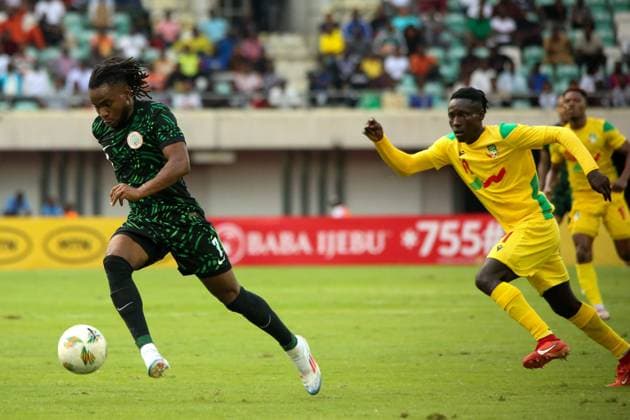 RECORD DATE NOT STATED UYO, NIGERIA - SEPTEMBER 06: Ademola Lookman of Nigeria and Abdoul Rachid Moumini of Benin Republic during the 2025 Africa Cup of Nations {AFCON} qualifier match between Nigeria and Benin Republic at Godwill Akpabio Stadium on September 6, 2024 in Uyo, Nigeria. Photo by Victor Ihechi Copyright: xx