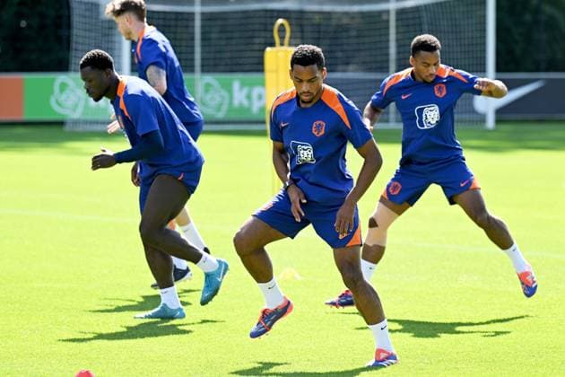 ZEIST - Brian Brobbey, Wout Weghorst, Jurrien Timber, Quinten Timber during the training session of the Dutch national team, Nationalteam at the KNVB Campus on Sept. 8, 2024 in Zeist, Netherlands. The Dutch national team prepares for the UEFA Nations League duel against Germany. ANP OLAF CRACK UEFA Nations League 2024 25 xVIxANPxSportx xxANPxIVx 507970824 originalFilename: 507970824.jpg