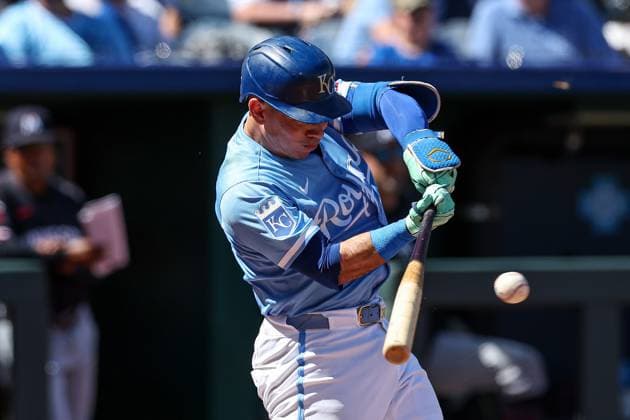 September 8, 2024: Kansas City Royals catcher Freddy Fermin (34) hits a single against the Minnesota Twins during the fifth inning at Kauffman Stadium in Kansas City, MO. CSM Kansas City United States of America - ZUMAc04_ 20240908_zma_c04_158 Copyright: xDavidxSmithx