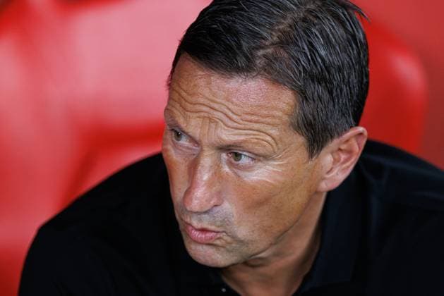 Roger Schmidt seen during Liga Portugal game between teams of SL Benfica and CF Estrela Amadora at Estadio Da Luz (Maciej Rogowski) Lisbon Estadio Da Luz Portugal Copyright: xMaciejxRogowskix slbestrela-15