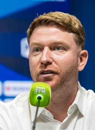 09.09.2024, xfux, Fussball 2.Bundesliga, SV Darmstadt 98 - Pressekonferenz Vorstellung von Trainer Florian Kohfeldt, emspor, v.l. Sportlicher Leiter Sportdirektor Paul Fernie (SV Darmstadt 98) (DFL DFB REGULATIONS PROHIBIT ANY USE OF PHOTOGRAPHS as IMAGE SEQUENCES and or QUASI-VIDEO. Eine Lizenzierung des Lichtbildwerkes an und oder durch den SV Darmstadt 1898 e.V. sowie Tochterunternehmen ist nicht gestattet. No release of or sale to SV Darmstadt 1898 e.V.)) Darmstadt