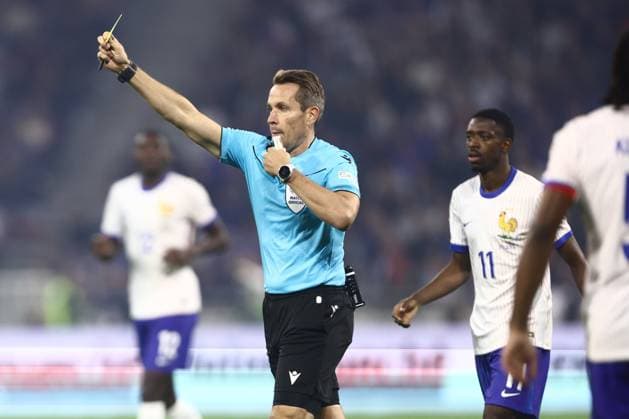 France v Belgium - UEFA Nations League LYON, FRANCE - SEPTEMBER 09 : referee Stieler Tobias (GER) pictured during the UEFA Nations League match in group A2 between France and Belgium on September 9, 2024 in Lyon, France, 09 09 2024 Lyon France  Copyright: xTomasxSiskx