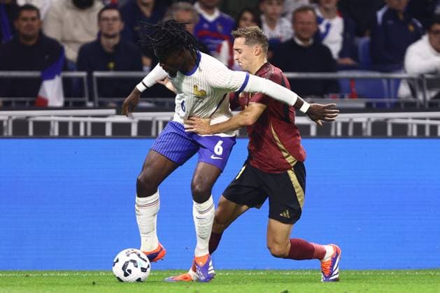 France v Belgium - UEFA Nations League LYON, FRANCE - SEPTEMBER 09 : Kone Manu midfielder of France battles for possession with Castagne Timothy defender of Belgium during the UEFA Nations League match in group A2 between France and Belgium on September 9, 2024 in Lyon, France, 09 09 2024 Lyon France  Copyright: xTomasxSiskx
