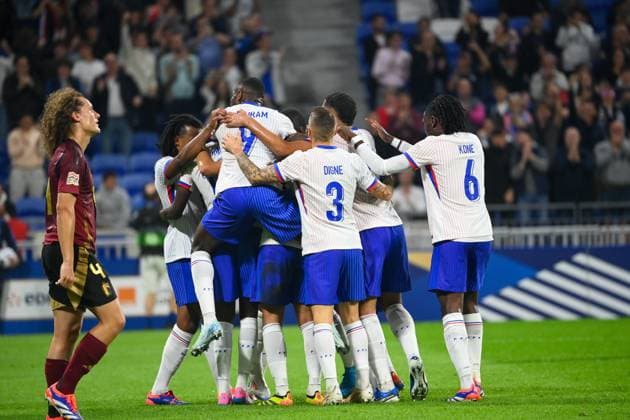 Sport Bilder des Tages UEFA Ligue des Nations France vs Belgique Alexandre Dimou ALEXPRESS MAXPPP - Randal KOLO MUANI of France celebrates his scoring with teammates during UEFA Ligue des Nations France vs Belgique ˆ Groupama Stadium de Decines (Alexandre Dimou Alexpress France vs Belgium Lyon France  Copyright: xALEXPRESS MAXPPPxAlexandrexDimoux DIM202409099611 DIM202409099611