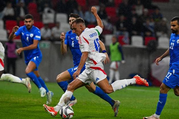 Davide Frattesi (Italy) during the UEFA Nations League match between Italy vs. Israele on 9th September 2024 at the Bozsik Arena stadium in Budapest, Hungary  Copyright: xVincenzoxOrlando IPAxSportx xipax xx IPA_49496743 IPA_Agency_IPA49496743