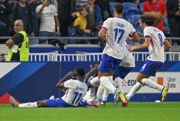 240909 UEFA NATIONS LEAGUE A2 - D2 FRANCE VS BELGIUM Ousmane Dembele (11) of France celebrating with teammates after scoring the 2-0 goal during a soccer game between the national teams of France, called les Bleus and Belgium, called the Red Devils in the Second game in group A2 in the UEFA Nations League , on Monday 9 September 2024 in Lyon , France . photo isosport David Catry LYON FRANCE  Copyright: xx 479991