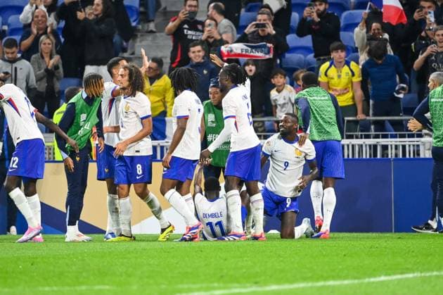 UEFA Ligue des Nations France vs Belgique Alexandre Dimou ALEXPRESS MAXPPP - Ousmane DEMBELE of France celebrates his scoring with teammates during UEFA Ligue des Nations France vs Belgique ˆ Groupama Stadium de Decines (Alexandre Dimou Alexpress France vs Belgium UEFA Lyon France  Copyright: xALEXPRESS MAXPPPxAlexandrexDimoux DIM202409099660 DIM202409099660