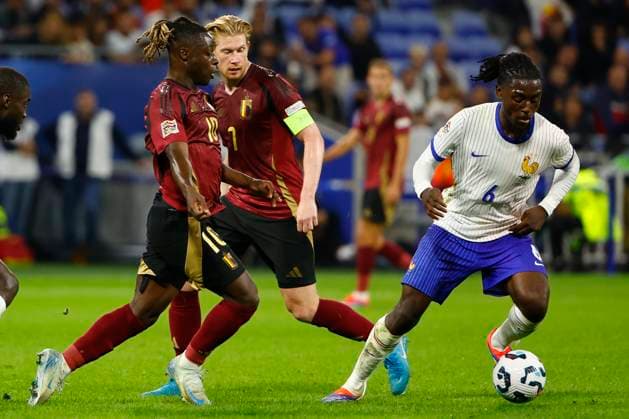 France v Belgium - UEFA Nations League LYON, FRANCE - SEPTEMBER 09 : Kone Manu midfielder of France battles for the ball with Doku Jeremy forward of Belgium during the UEFA Nations League match in group A2 between France and Belgium on September 9, 2024 in Lyon, France, 09 09 2024 Lyon France  Copyright: xJanxDexMeuleneirx