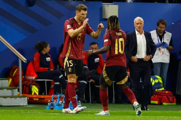 France v Belgium - UEFA Nations League LYON, FRANCE - SEPTEMBER 09 : Meunier Thomas defender of Belgium and Doku Jeremy forward of Belgium during the UEFA Nations League match in group A2 between France and Belgium on September 9, 2024 in Lyon, France, 09 09 2024 Lyon France  Copyright: xJanxDexMeuleneirx