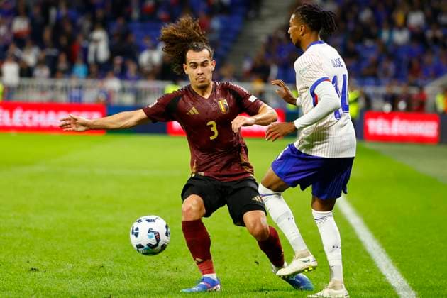 France v Belgium - UEFA Nations League LYON, FRANCE - SEPTEMBER 09 : Olise Michael midfielder of France battles for possession with Theate Arthur defender of Belgium during the UEFA Nations League match in group A2 between France and Belgium on September 9, 2024 in Lyon, France, 09 09 2024 Lyon France  Copyright: xJanxDexMeuleneirx