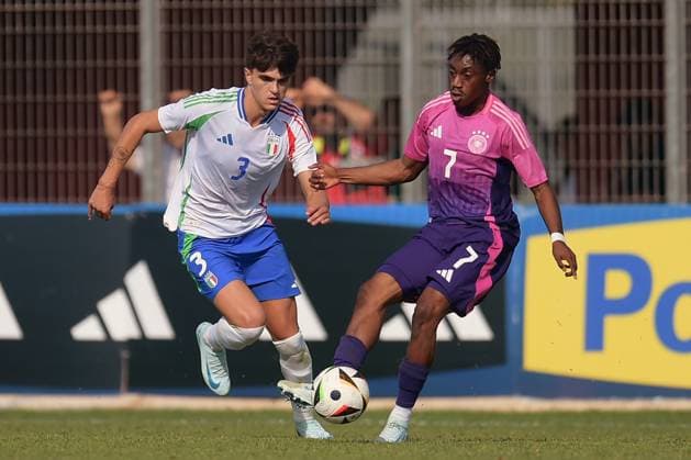 Italia s U20 Davide Bartesaghi in action against Germany s U20 Justin Diehl during the match Elite League Italy U20 - Germany U20 at the Manlio Scopigno stadium in Rieti, Italy on september 10, 2024  Copyright: xGianlucaxVannicelli IPAxSportx x xx IPA_49524858 IPA_Agency_IPA49524858