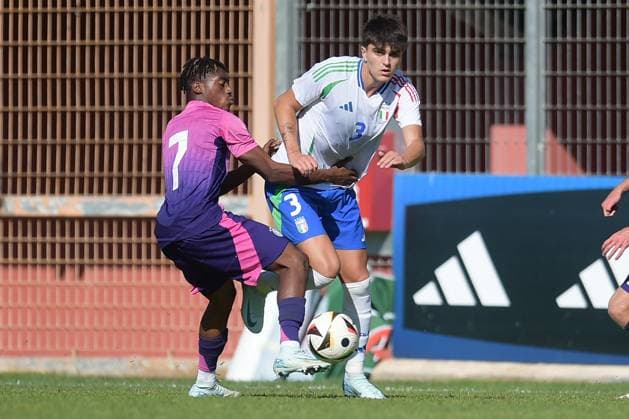 - Altro - Elite League Under 20 - Italy vs Germany Italia s U20 Davide Bartesaghi in action against Germany s U20 Justin Diehl during the match Elite League Italy U20 - Germany U20 at the Manlio Scopigno stadium in Rieti, Italy on september 10, 2024 Rieti Italy  Copyright: xIPAxSport ABACAx