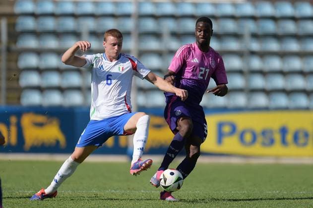- Altro - Elite League Under 20 - Italy vs Germany Italia s U20Pietro Comuzzo in action against Germany s U20 Ilyas Ansah during the match Elite League Italy U20 - Germany U20 at the Manlio Scopigno stadium in Rieti, Italy on september 10, 2024 Rieti Italy  Copyright: xIPAxSport ABACAx