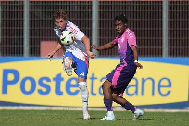- Altro - Elite League Under 20 - Italy vs Germany Italia s U20 Luca Di Maggio in action against Germany s U20 Justin Diehl during the match Elite League Italy U20 - Germany U20 at the Manlio Scopigno stadium in Rieti, Italy on september 10, 2024 Rieti Italy  Copyright: xIPAxSport ABACAx
